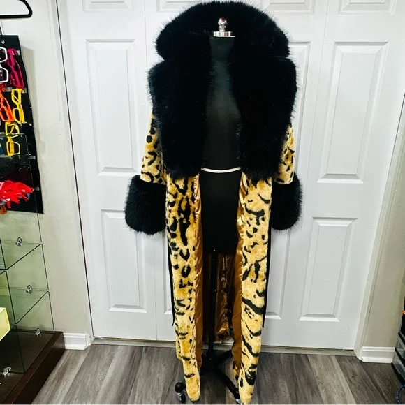 Fashion Nova Dakota Leopard Fur Maxi Coat - Leopard - Picture 9 of 16